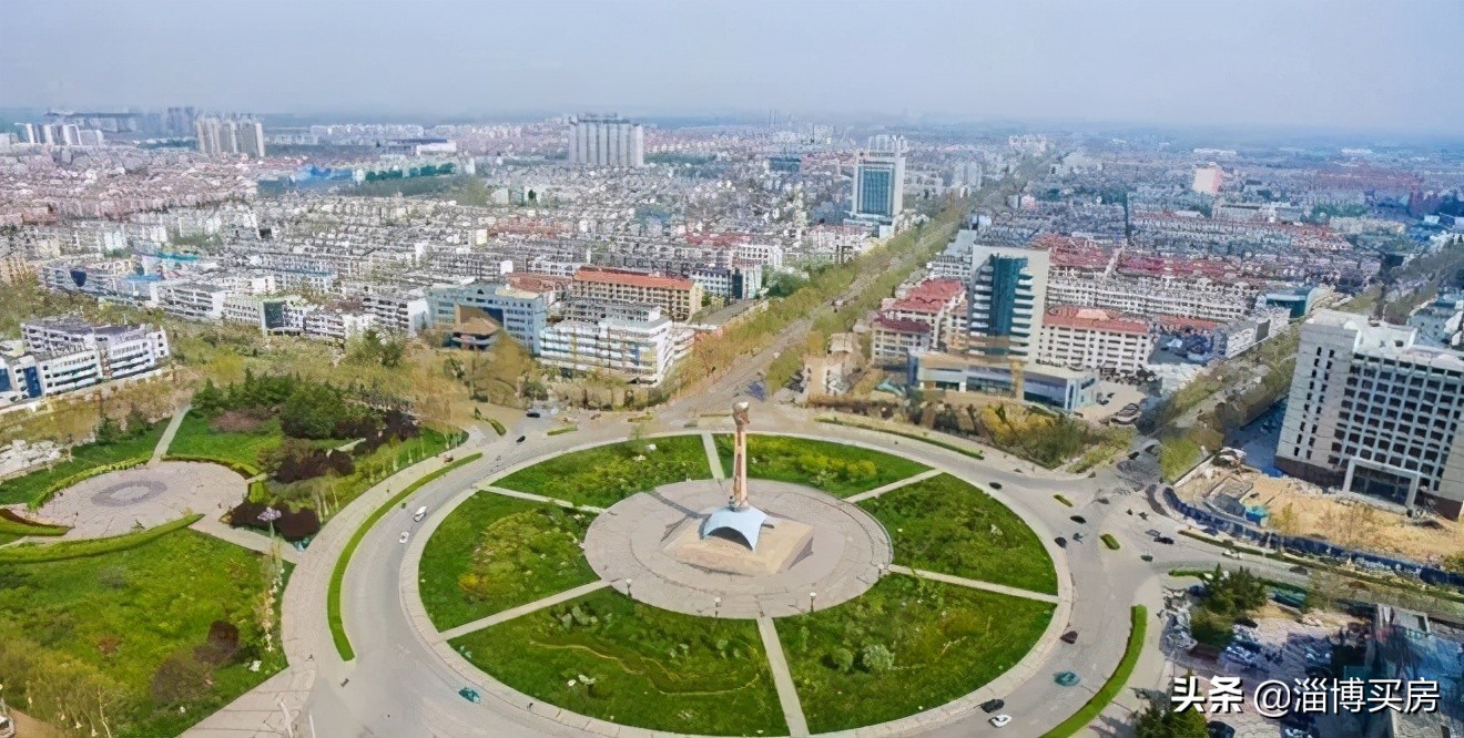 千亩湖居城邦,大城已成,十年匠心筑居,品质鉴证美好生活