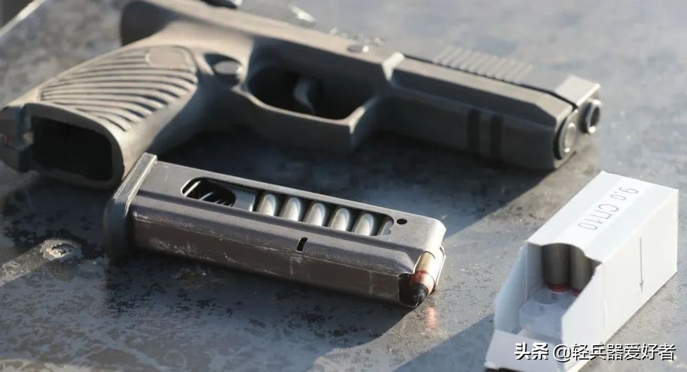 俄罗斯蟒蛇手枪体积,俄罗斯新式蟒蛇手枪