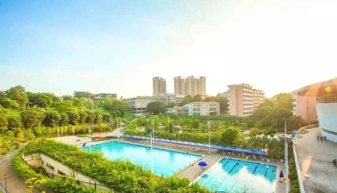 中国所有有游泳池的大学,广东省哪个大学有游泳池