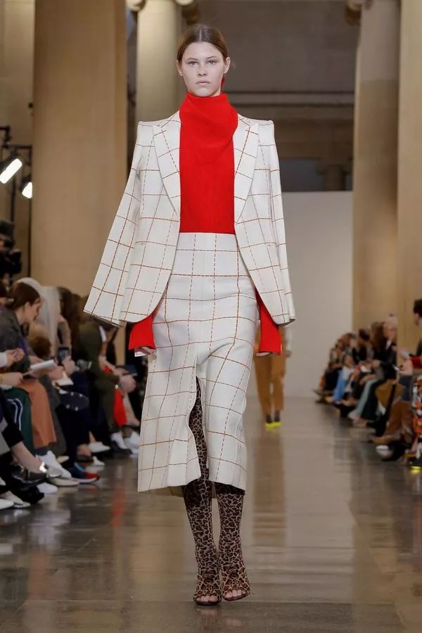 victoriabeckham出街,victoriabeckham谢幕