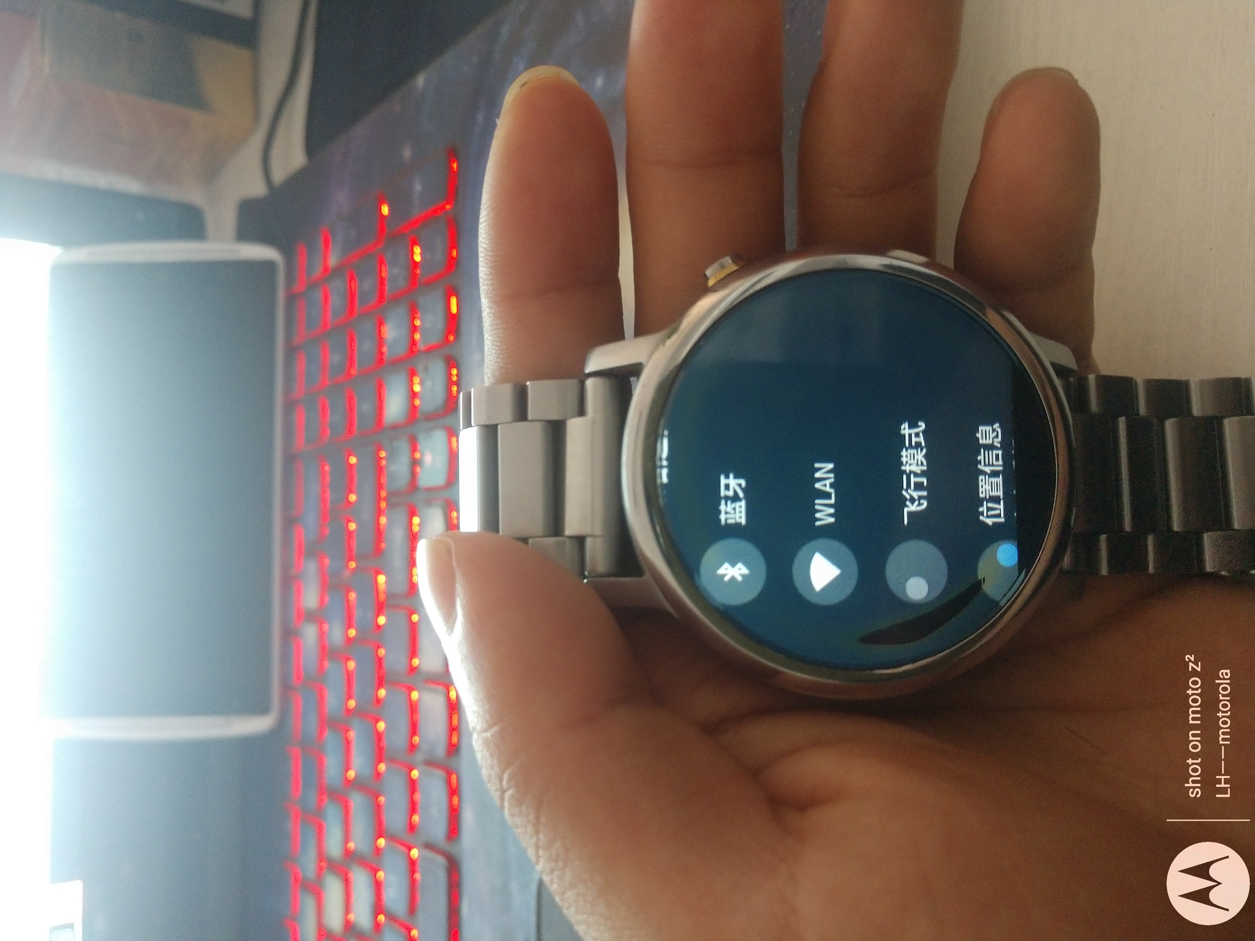 摩托罗拉手表moto360二代,摩托罗拉智能手表moto360多少钱