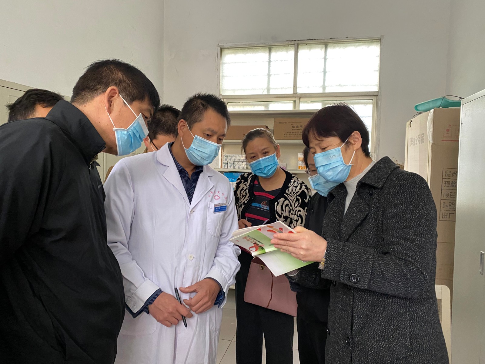 他们，刀尖上的舞者——记河南省传染病医院（郑州市第六人民医院）艾滋病医疗救护团队