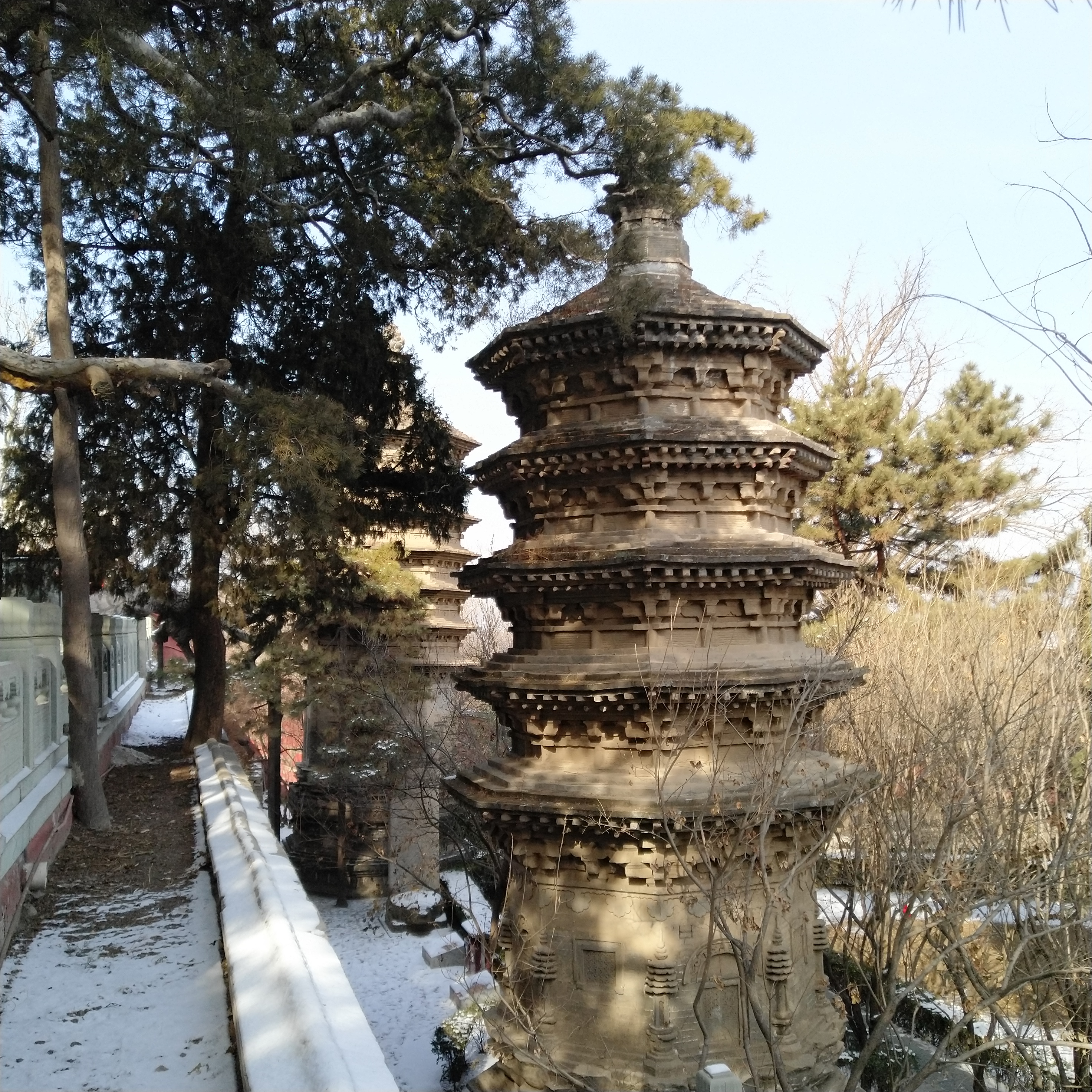 北京卢沟桥一日游,潭柘寺八奇洞一日游