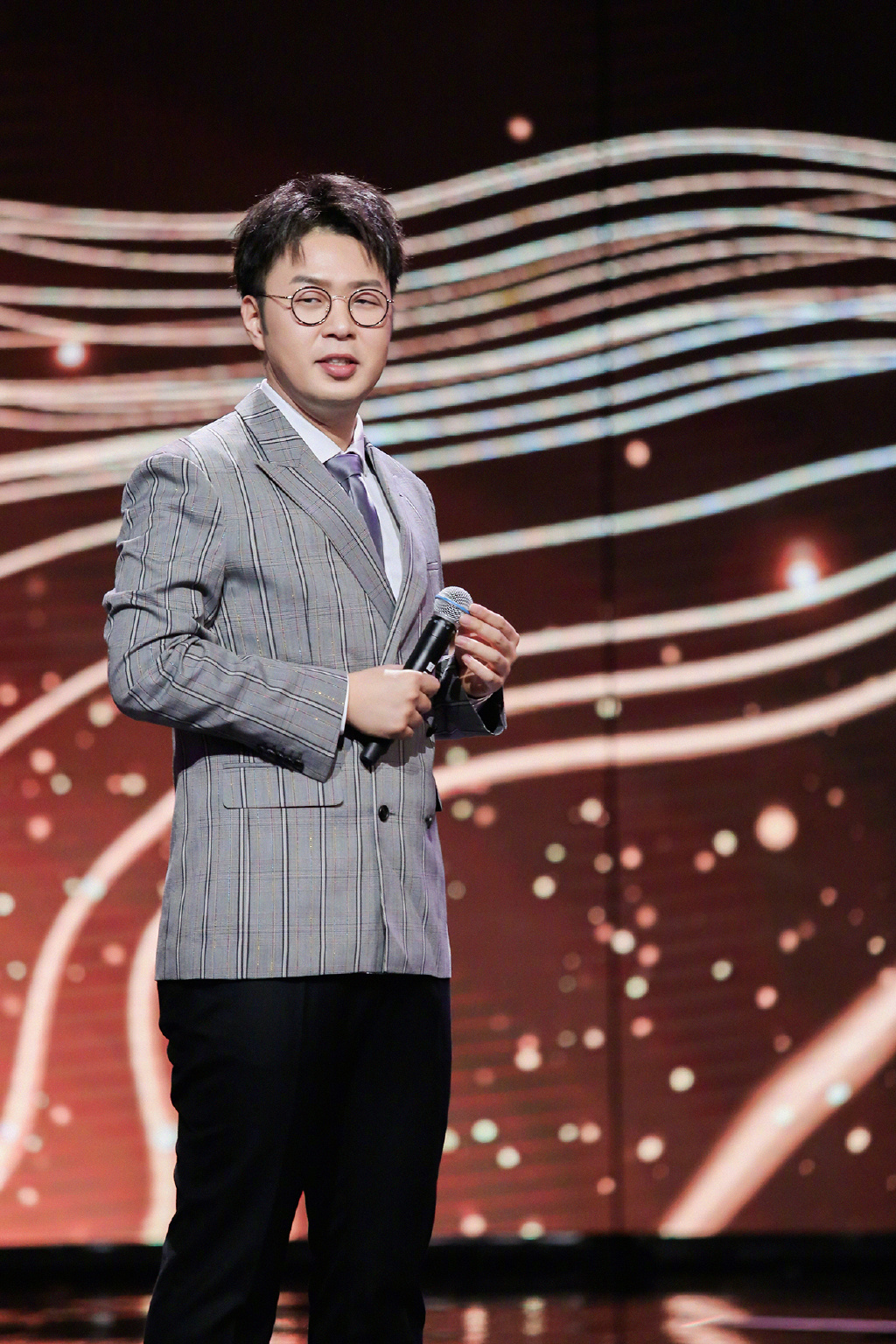 微胖男孩夏季怎么穿,微胖男孩夏天怎么穿搭