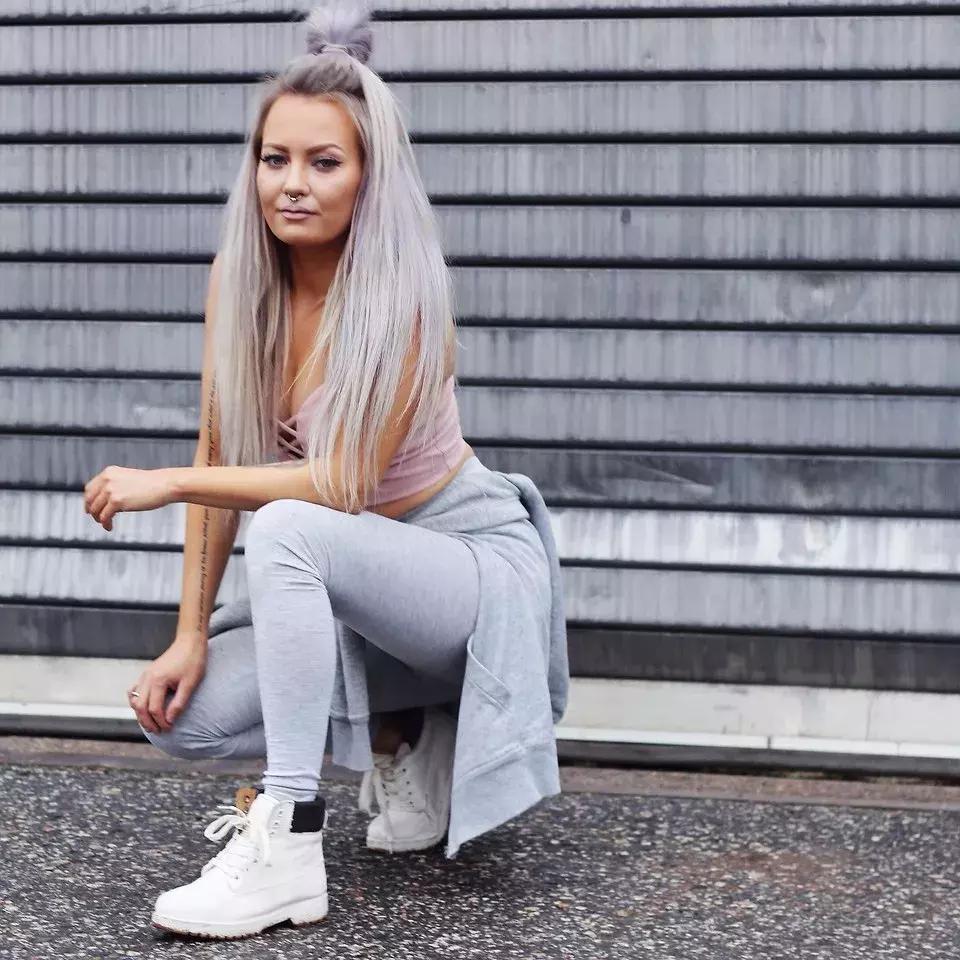 高级灰轻奢风格穿搭必备,轻奢粉色和灰色的搭配