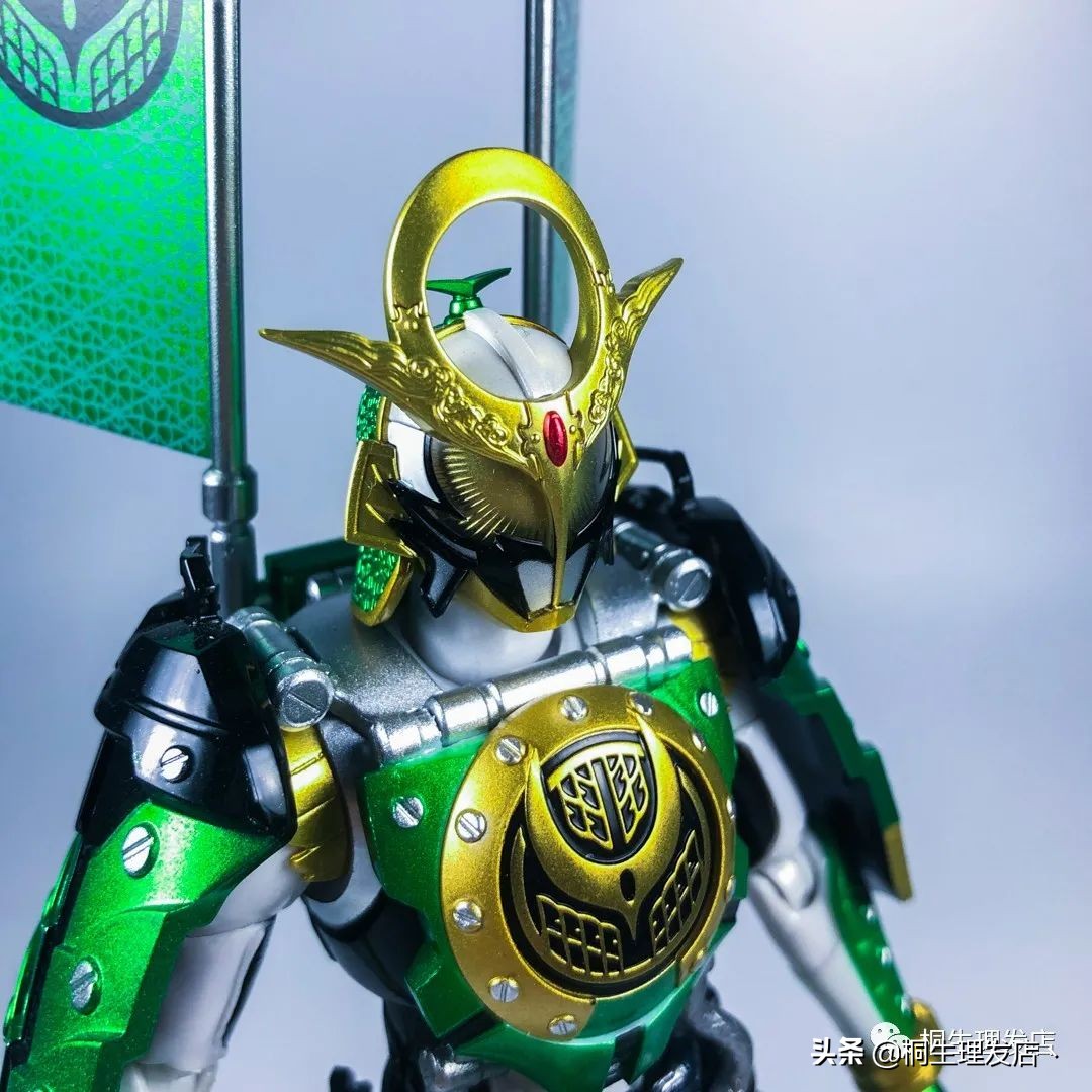 万代shf假面骑士斩月,假面骑士斩月胜吼形态shf