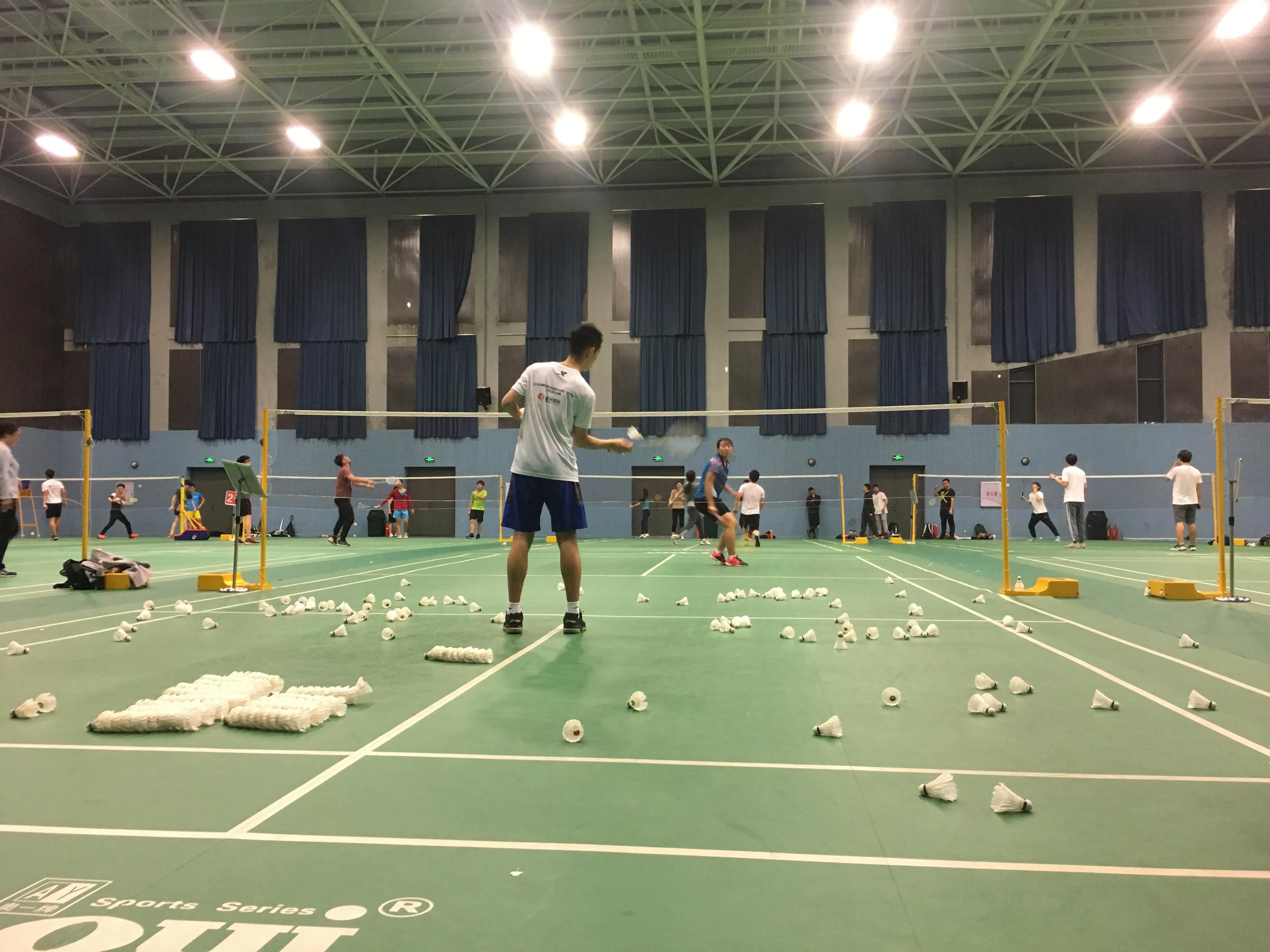 羽毛球常见损伤部位的体能训练,羽毛球干货教学