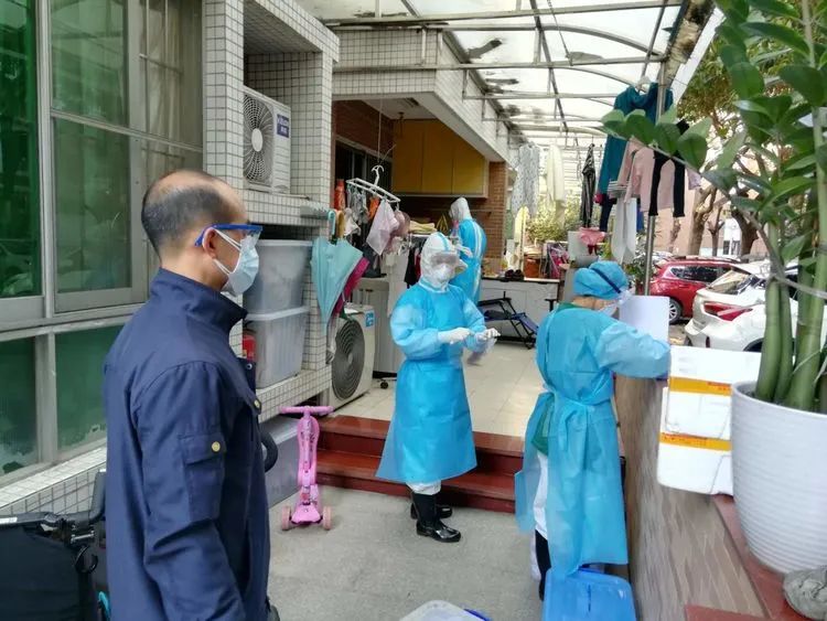 番禺｜“硬核”好家风！大龙街网格员杨伟峰三口之家齐战“疫”