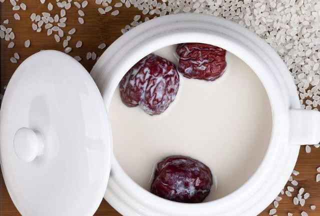 为什么坐月子要喝生化汤?顺产妈妈一定要吃的3款月子餐