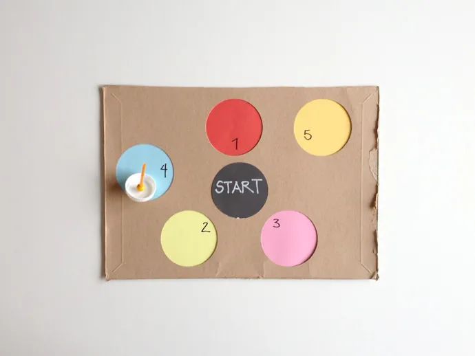 15个人玩的室内游戏,15人室内聚会小游戏活跃气氛简单