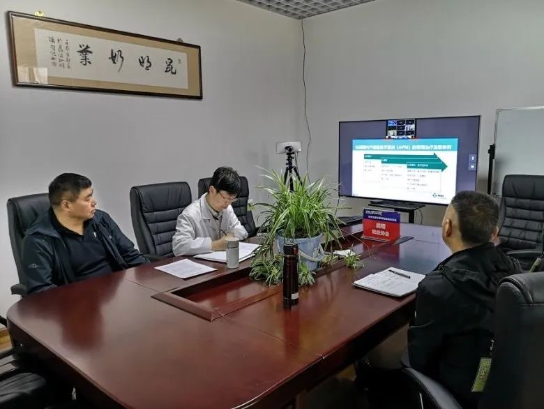 如何预防产后乳腺炎,产后疾病预防与护理