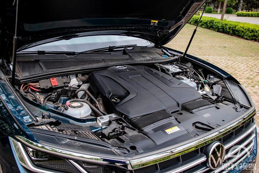 大众途锐百公里加速几秒,大众途锐245匹跟265匹加速对比