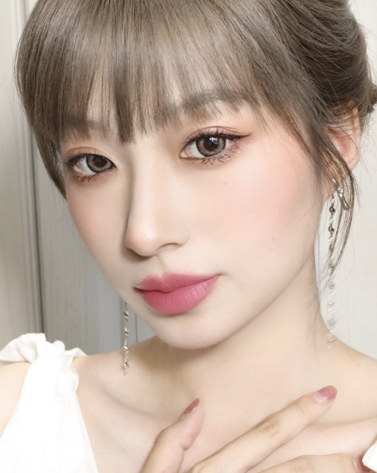 “茶艺口红”又返潮了！原来心机婊、绿茶白莲花都喜欢这些颜色