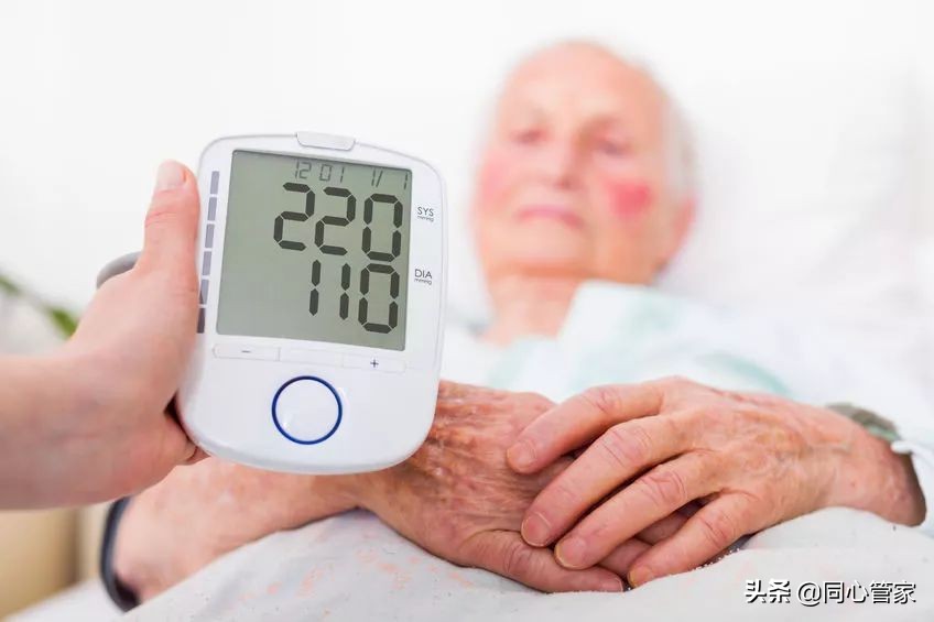 欧姆龙电子血压计故障参照表,欧姆龙电子血压计几年就不能用了