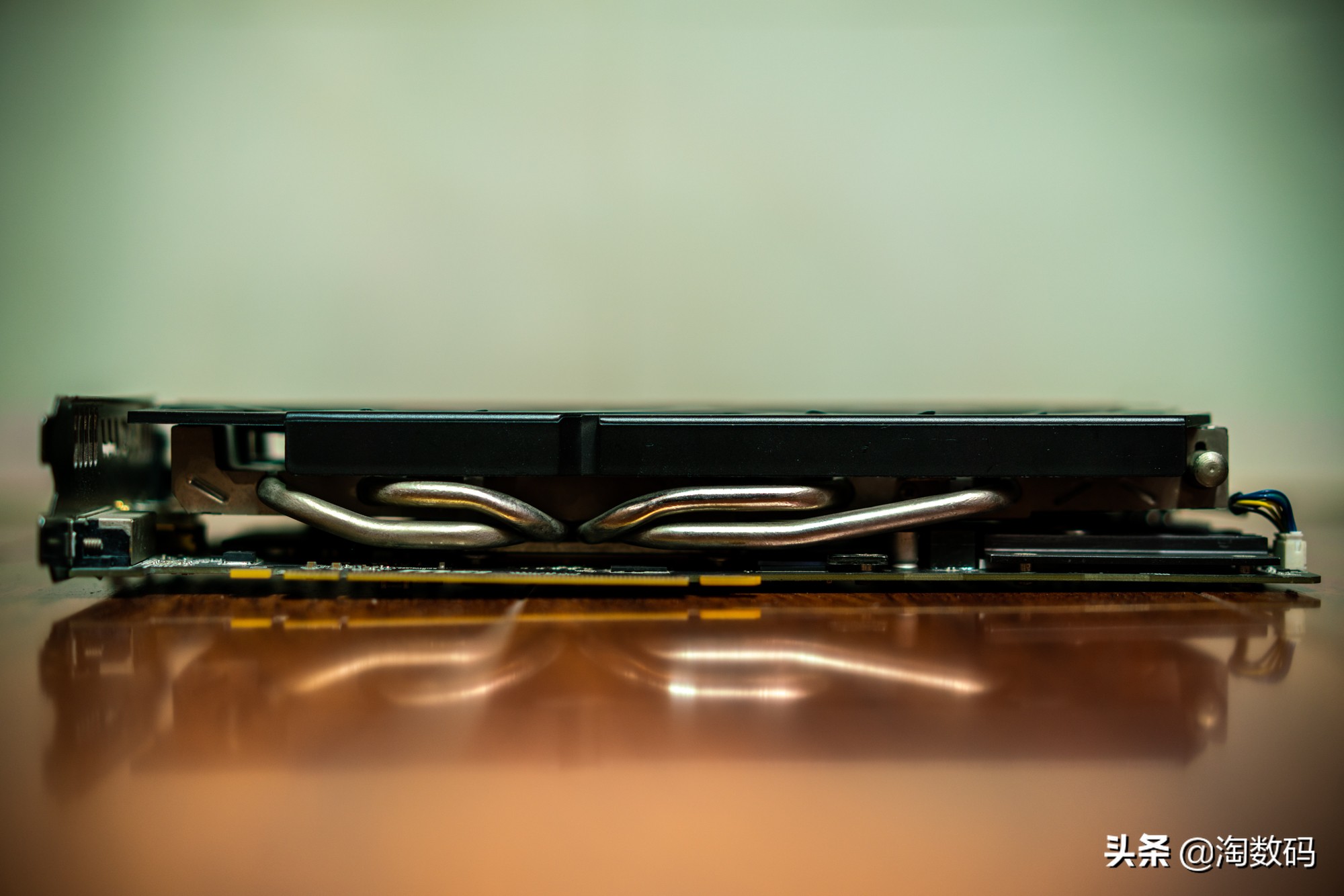 少年曾经的梦想：箱底翻出一张MSI微星R9280X红龙显示卡再战江湖