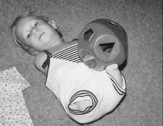 外国无四肢名人演讲,天生没有四肢的演讲