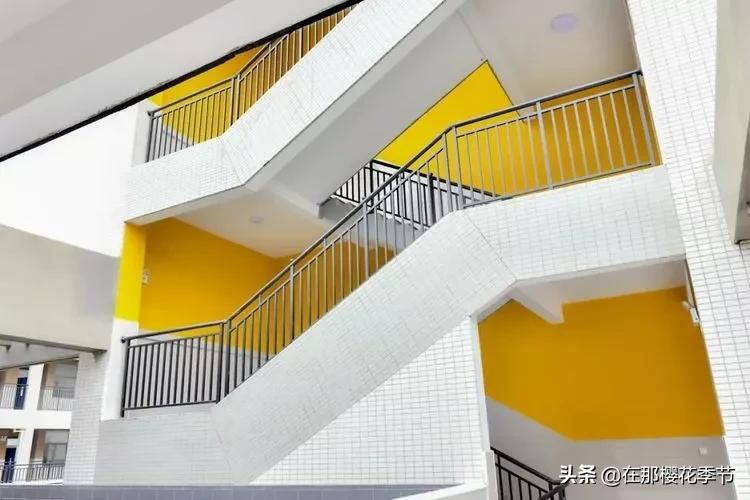 赣县稀金二小教学质量,赣县区稀金第二小学学费