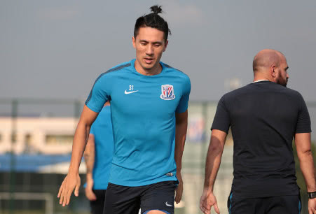 申花“知乎大神”励志故事：老队友都踢中乙他30岁在中超爆发