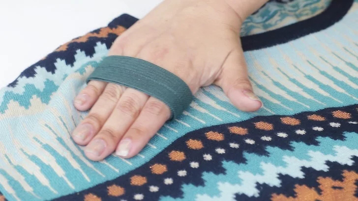 去除衣服上的小毛球,如何快速去除衣服上的毛球