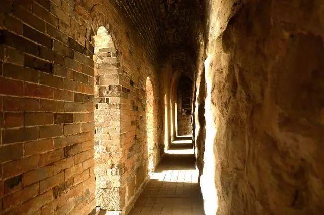 卧虎藏龙，民间军事工程巅峰之作——湘峪古堡