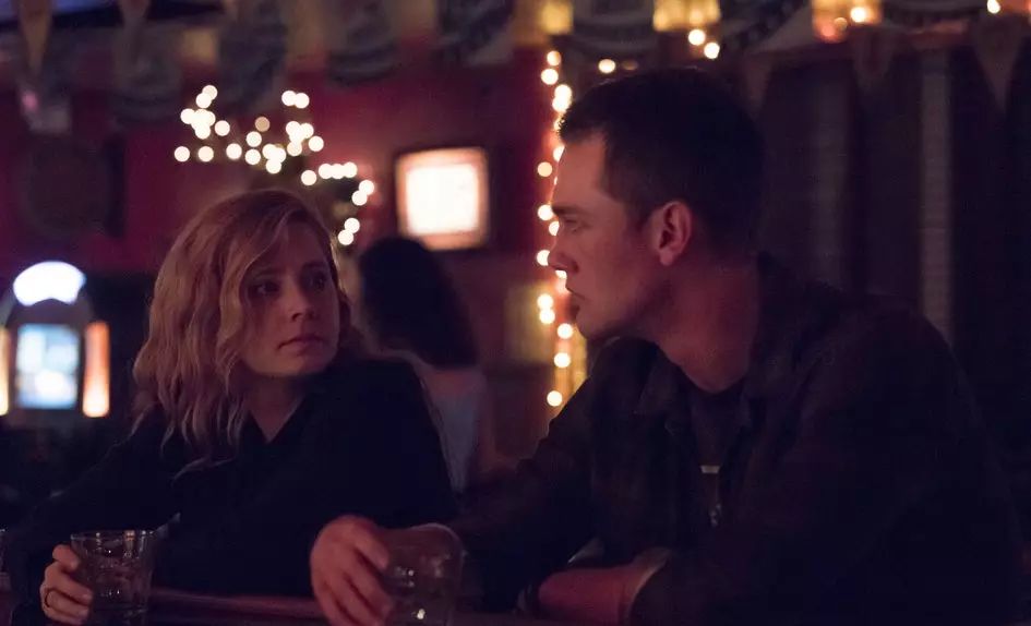 美剧利器第一季完整版,高分美剧一个即将死去的女人