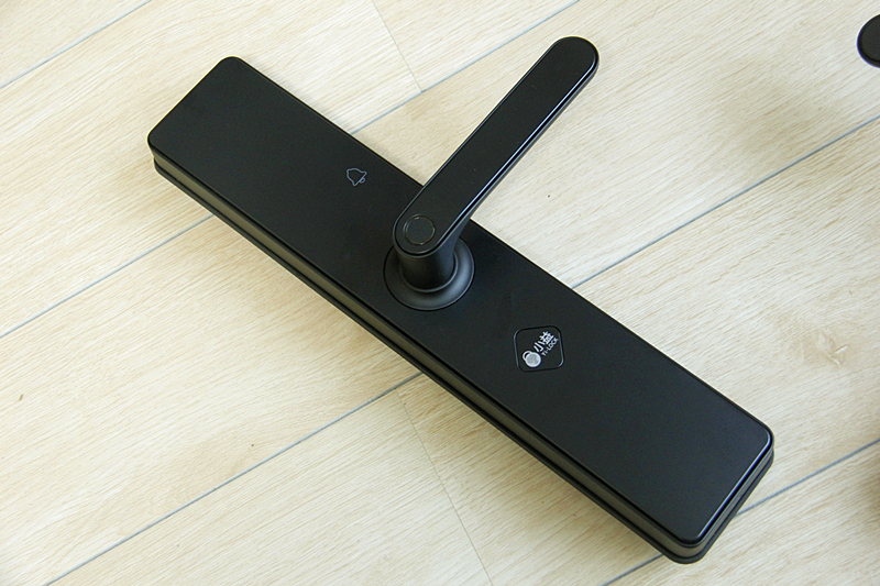 支持远程开门临时密码智能锁,智能密码锁怎样使用门卡开锁