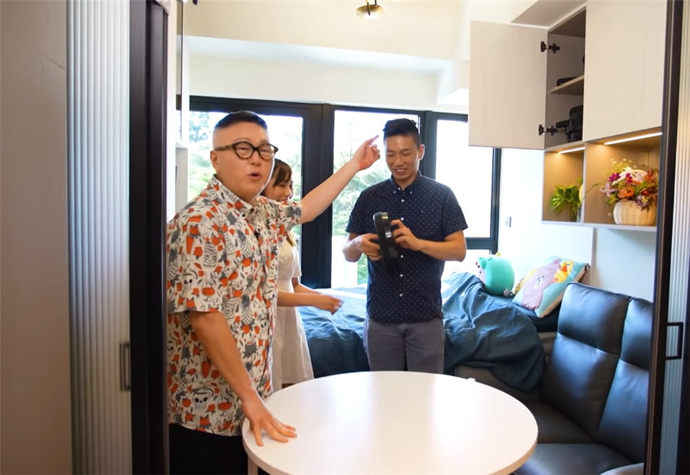 28岁香港夫妻买下35m2蜗居,香港一家三口买下27㎡蜗居