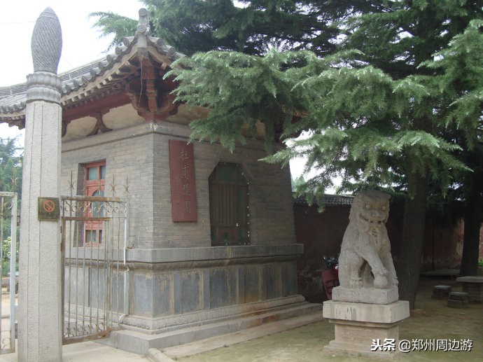 瞻仰杜甫故里感悟,拜谒杜甫