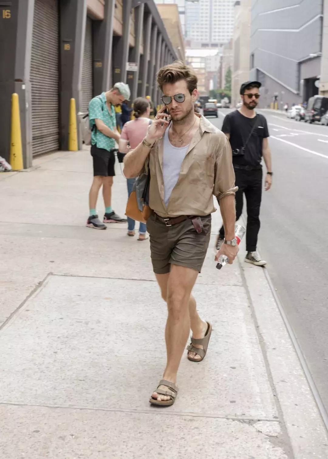 只有短袖短裤怎么穿出潮流感,短裤和短袖怎么穿更好看