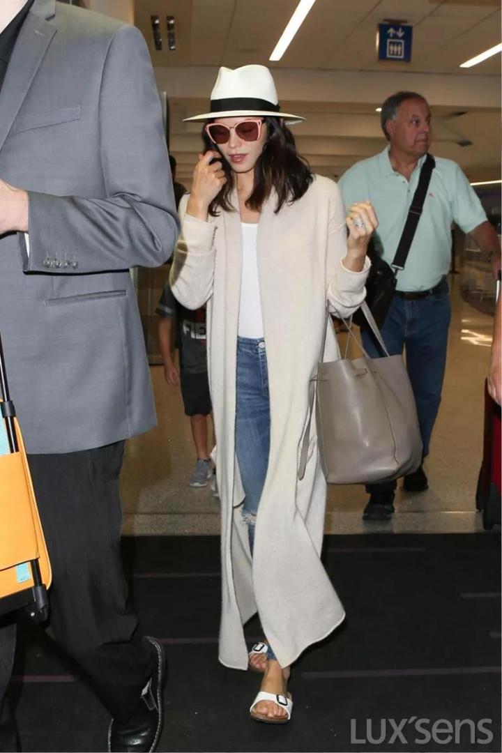 zara的包值得买吗,为什么zara的包那么便宜