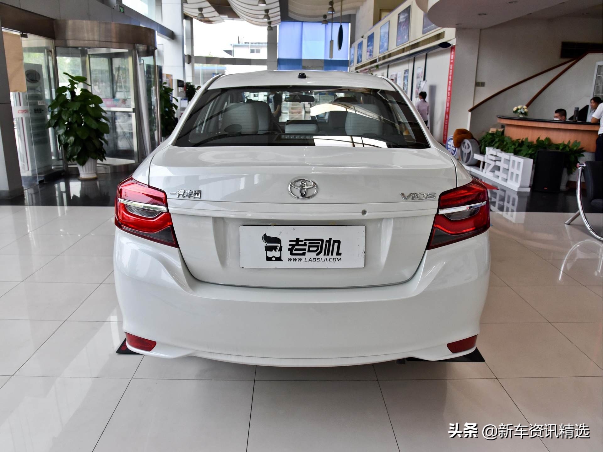 十万左右性价比高的车威驰,三厢威驰车图片及报价