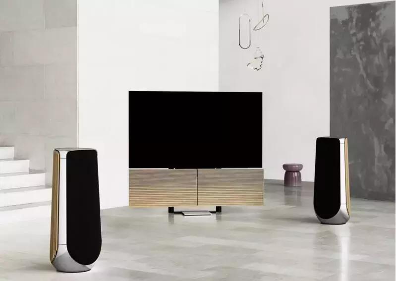 2019米兰时装品牌,米兰时装周金色系列