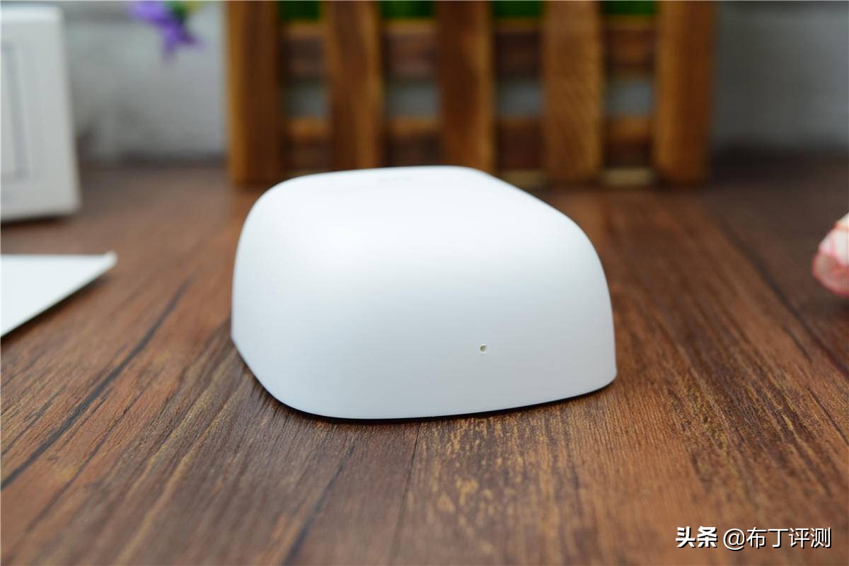 简单一贴，保护孩子爬窗还能防盗：叮零窗户限位报警体验