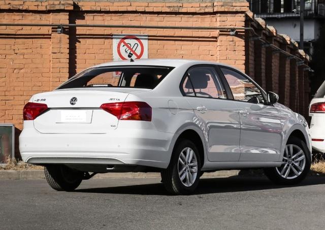 新捷达起步顿挫像供不上油,新捷达加速无力油门发闷