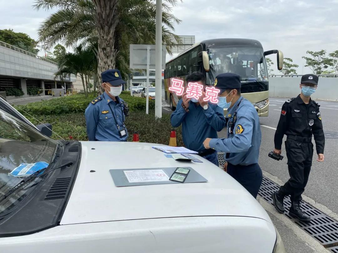 违法大巴,违规的大巴