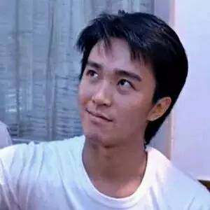 做人要有梦想不然跟咸鱼有区别,做人无梦想同条咸鱼有什么分别