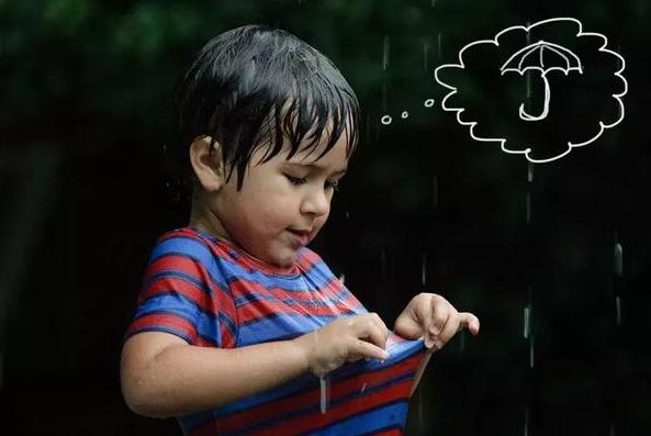 孩子怕生怎么办？父母找准原因后，善用脱敏法帮娃改正