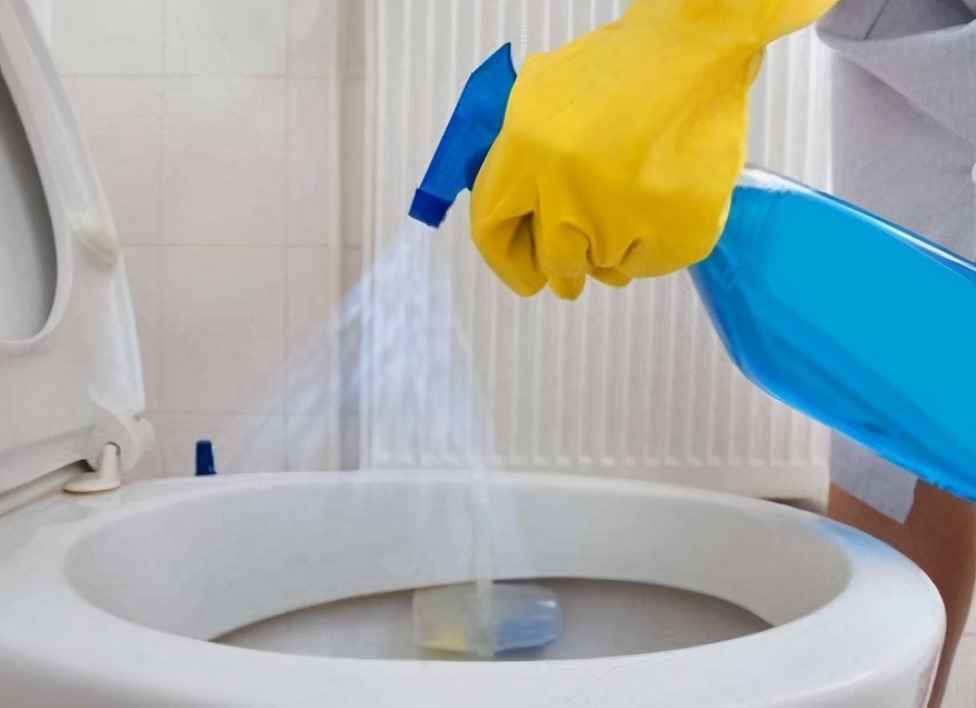 卫生间除异味小妙招啤酒,清除卫生间霉菌味最好的方法