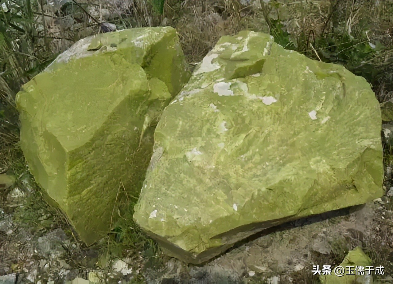 图解石英岩玉与翡翠的区别,石英岩玉和碳酸盐质玉哪个值钱