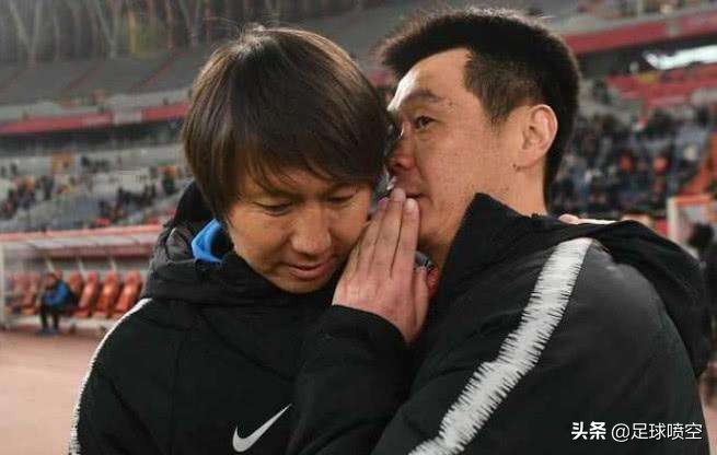 李霄鹏国脚经历,李霄鹏年轻采访