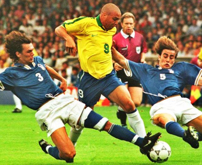 盘点足坛外号,足坛十大反骨仔巴神