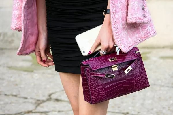 好用不过时的经典包包,十款永不过时的包百搭