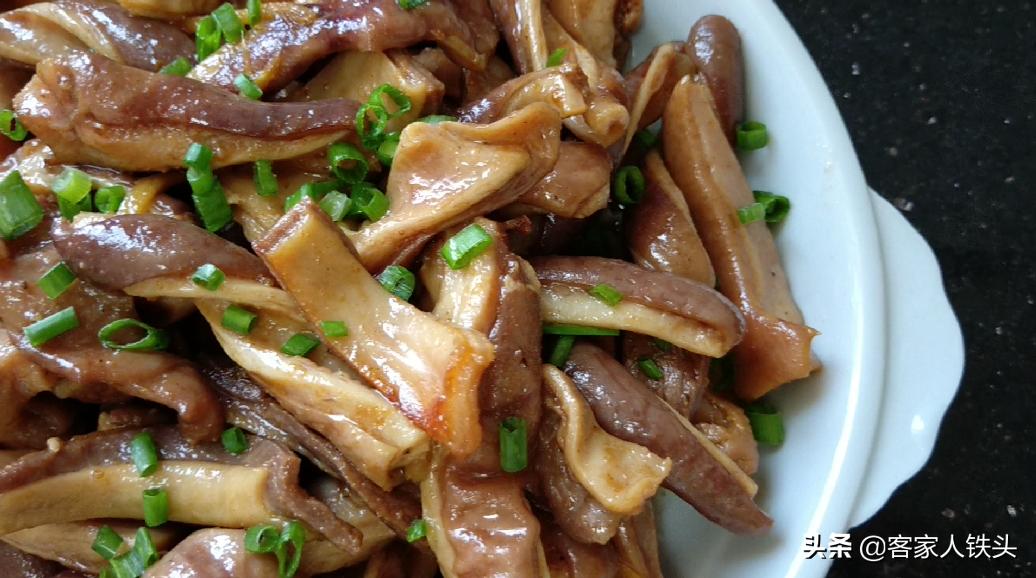 客家猪肚怎么煲汤又脆又嫩,爱吃猪肚的要收藏猪肚