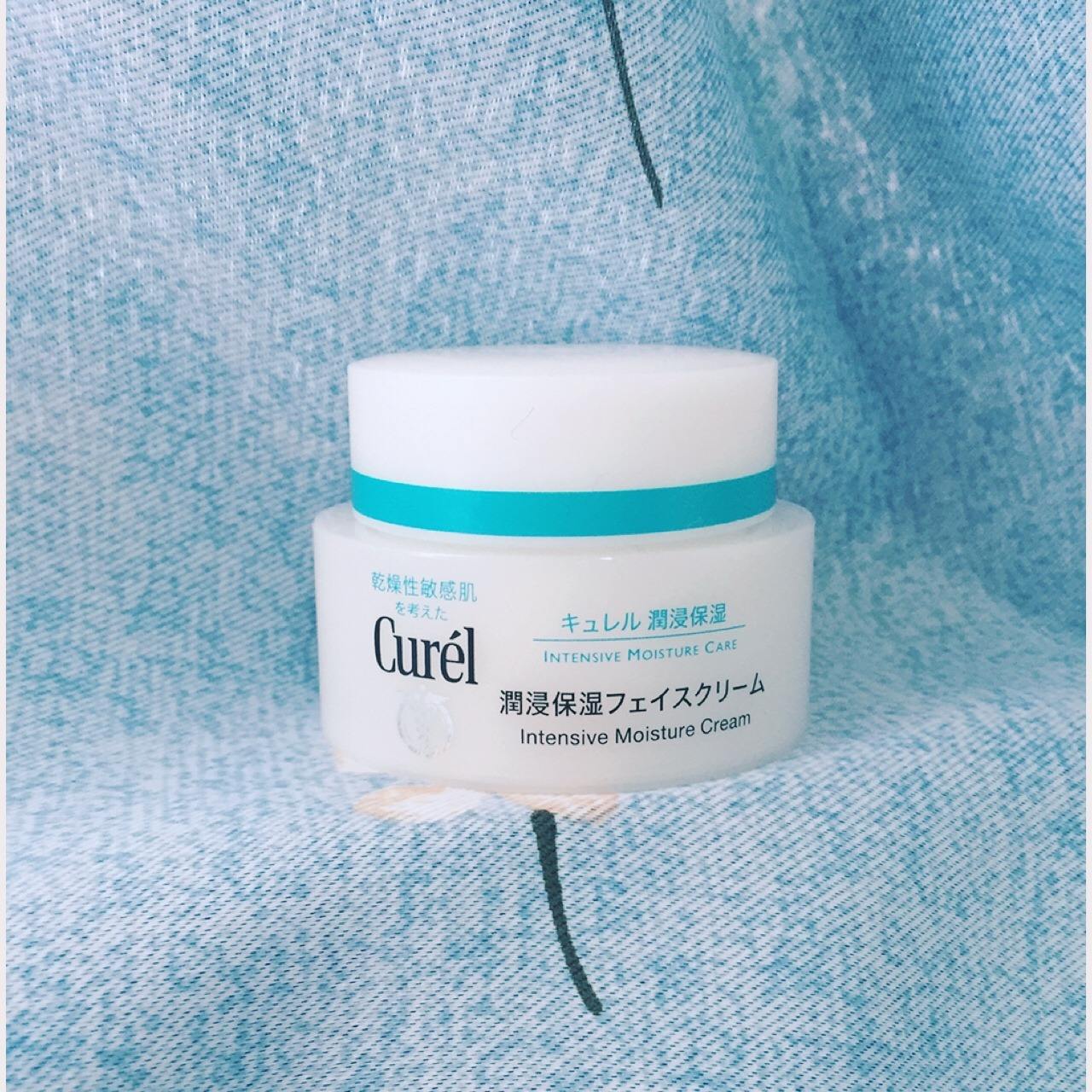 安利几款超好用的补水保湿面霜，油痘肌、干敏肌都有适合的哦！