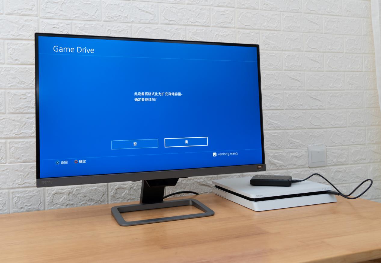 4TB大容量与140MB/s高速度兼得，亲测WD_BLACKP10游戏硬盘