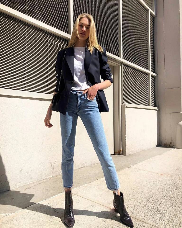 小白鞋怎么搭配过膝靴,短白靴鞋穿搭