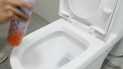 便便时被溅到水怎么办,碰到屎了用水可以洗干净吗