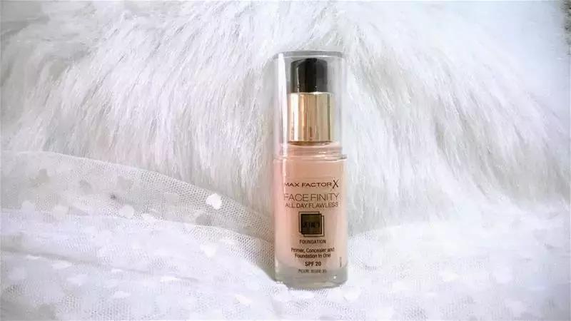 蜜丝佛陀粉底霜干皮测评,蜜丝佛陀粉底液三合一怎么上妆