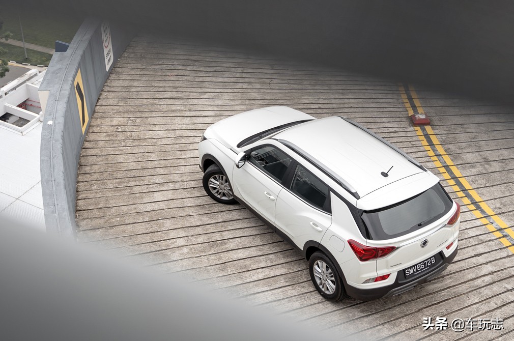 2011款双龙柯兰多操作指南 (双龙柯兰多家用车)