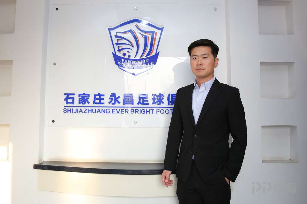 肇俊哲谈执教沧州雄狮,沧州雄狮球迷评价肇俊哲